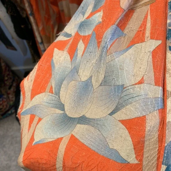 Gently used Spell Cherry blossom robe - s/m - Picture 6 of 6